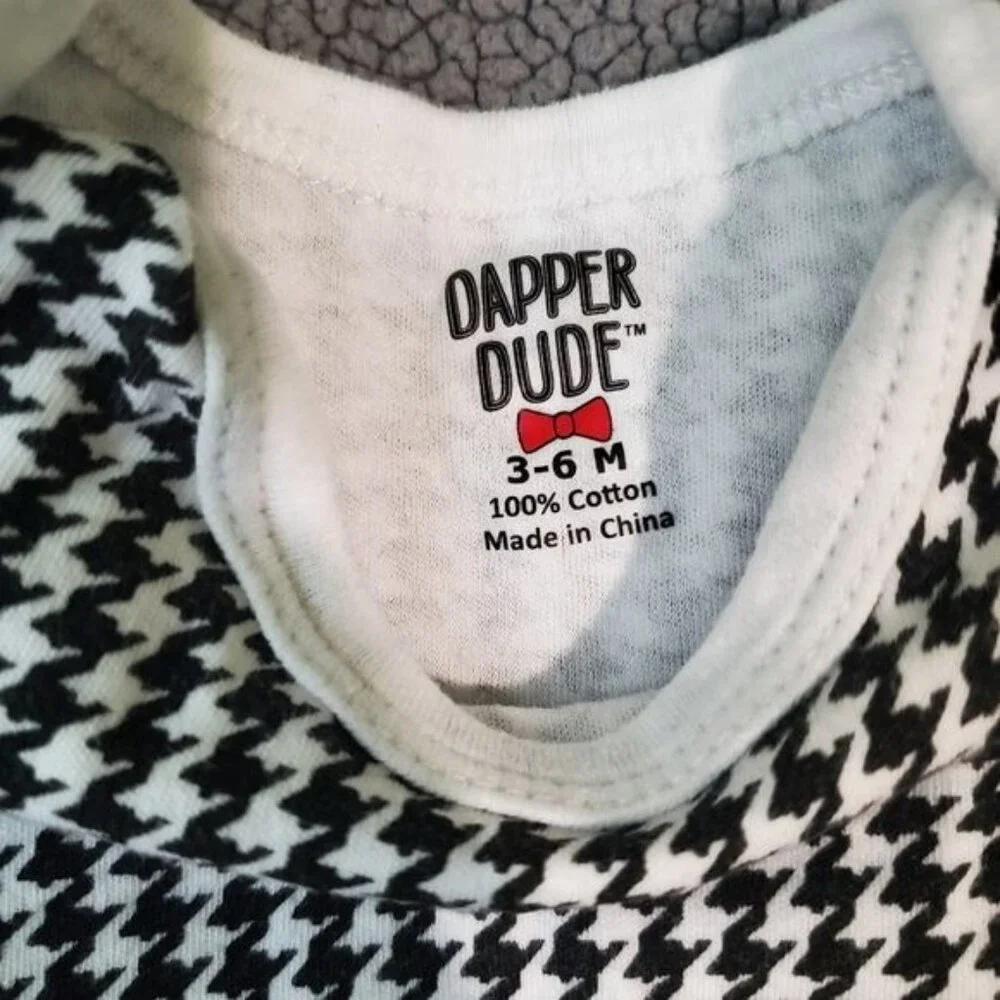 Bundle Two Bodysuits Two‎ Pants ( Gap Old Navy Babaluno Dapper Dude) 3-6 Months